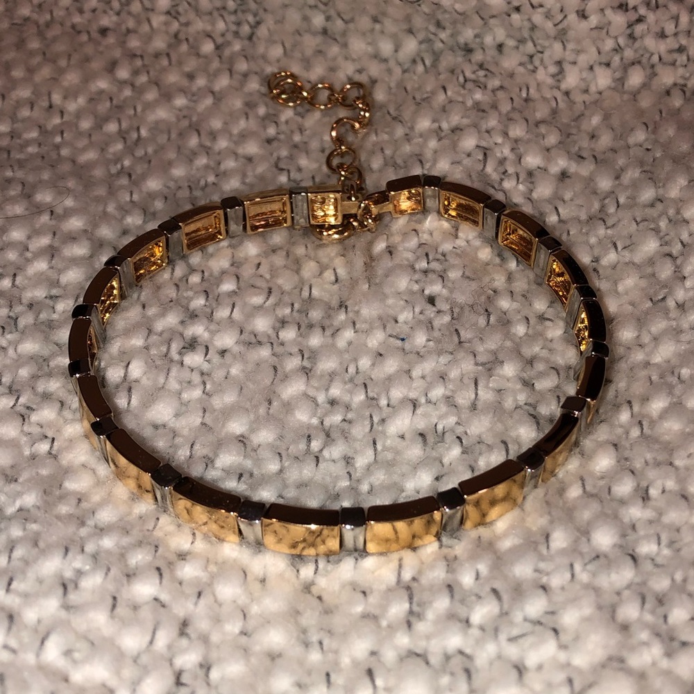 Gold and silver choker necklace